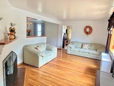 2 Lawrence Rd, Milton, MA 02186 - photo 4