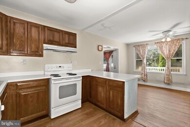 6731 White Rock Rd, Sykesville, MD 21784 - photo 5