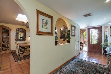 Entrance/Foyer