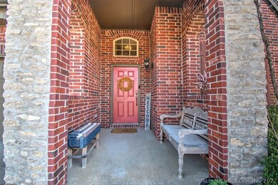 3905 S Willow Ave, Broken Arrow, OK 74011 - photo 3