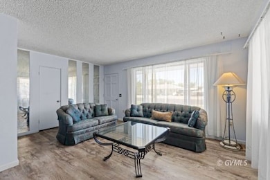 1906 S Elm Ave, Safford, AZ 85546 - photo 4