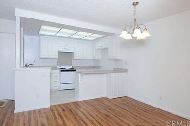 5927 Armaga Spring Rd unit M, Rancho Palos Verdes, CA 90275 - photo 4