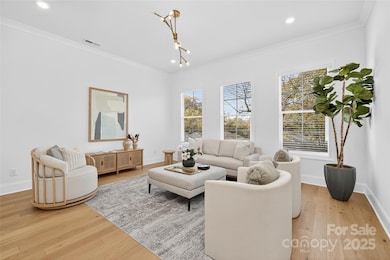 1520 Harrill St, Charlotte, NC 28205 - photo 6