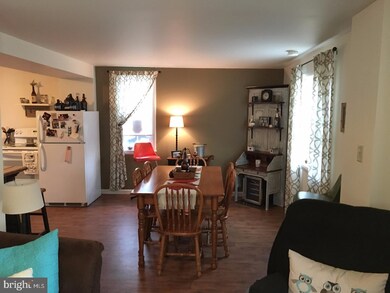 414 Grosstown Rd unit 2, Pottstown, PA 19464 - photo 4