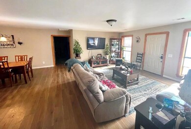 367 Cr 4706, Poplar Bluff, MO 63901 - photo 3