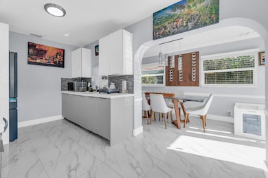 unlisted-address, Coral Springs, FL 33065 - photo 6