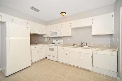 634 Leo Dr, Cocoa, FL 32926 - photo 3