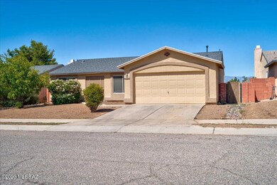 03-10221 E Hummingbird Meadow-27