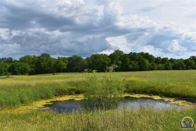 10220 SW Davis Rd, Harveyville, KS 66431 - photo 4
