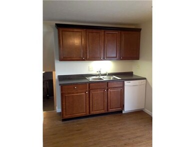 4821 Talbert Dr, Columbus, OH 43232 - photo 4