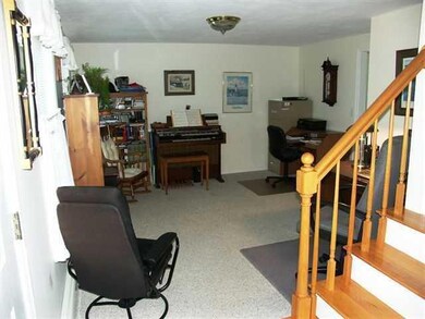 Den/Family/Great Room. computer centeral