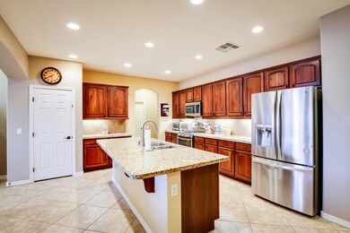 Gorgeous kitchen!