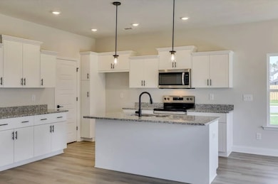 104 Pasaplum Lot 1021, Greenwood, SC 29649 - photo 7