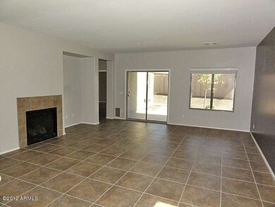 023-350781 - Living-A