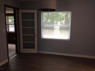 6438 Burgundy Rd S, Jacksonville, FL 32210 - photo 4