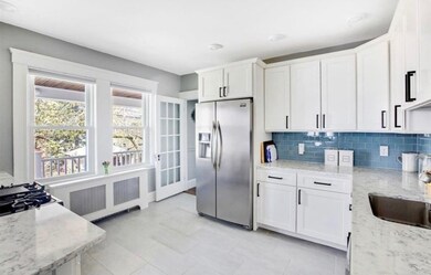 98 Wellsmere Rd unit 1, Roslindale, MA 02131 - photo 4