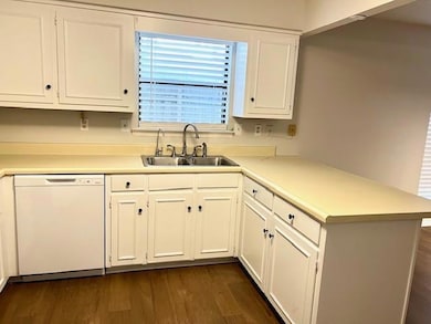 5922 Windham Ct, Mobile, AL 36608 - photo 4