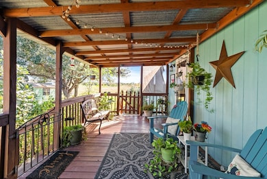 140 Bermuda Dr, Rockport, TX 78382 - photo 4