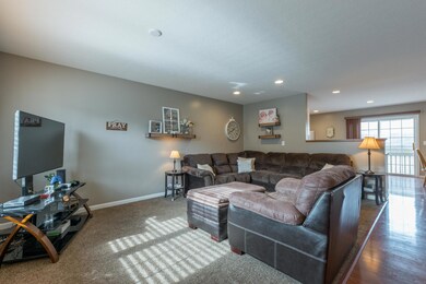 6466 Nottinghill Trail Dr unit 56466, Canal Winchester, OH 43110 - photo 5