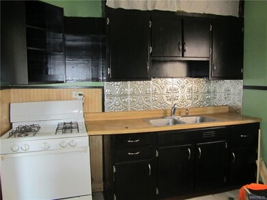 Upper Apt Kitchen