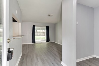 9514 Jaywood Dr, Houston, TX 77040 - photo 3