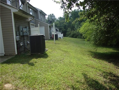 8391 Carlington Ln, Jonesboro, GA 30236 - photo 3