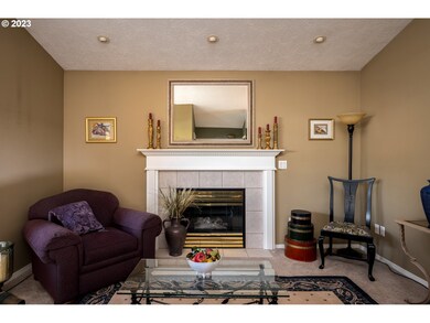 14452 SE Territory Dr, Clackamas, OR 97015 - photo 6