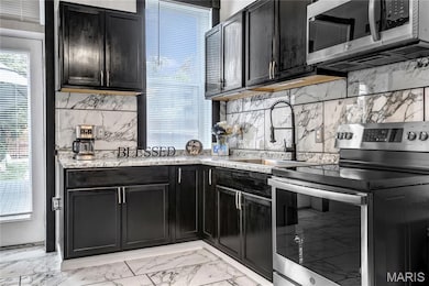 2845 Chippewa St, Saint Louis, MO 63118 - photo 3