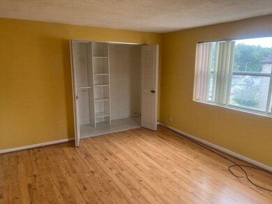508 Oak St unit 10, Brockton, MA 02301 - photo 4