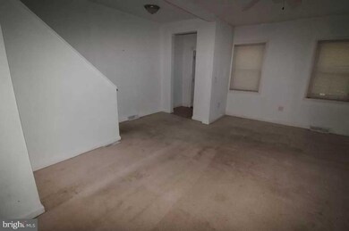 446 W Princess St, York, PA 17401 - photo 3