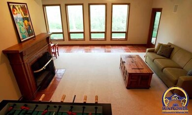 1140 SW Chetopa Trail, Topeka, KS 66615 - photo 4