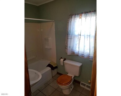 901 E 26th St, Des Moines, IA 50317 - photo 7