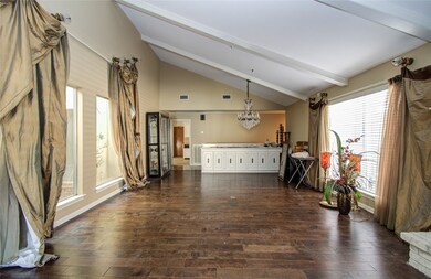 10915 Kitty Brook Dr, Houston, TX 77071 - photo 7