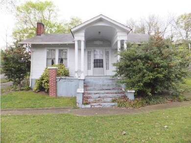 224 Lakeview Dr, Rossville, GA 30741 - photo 2