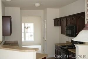 327 Berg Cir, Fort Mill, SC 29715 - photo 4