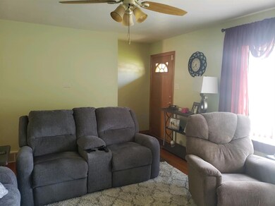 3348 Franklin St, Highland, IN 46322 - photo 6