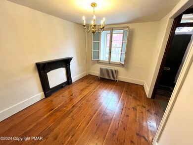 49 Race St, Jim Thorpe, PA 18229 - photo 3