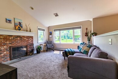 11 Strong St, Easthampton, MA 01027 - photo 3