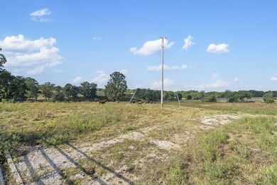 921 US Hwy 160