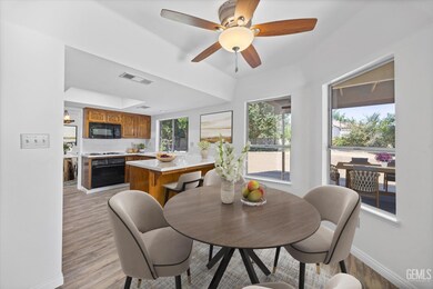 601 Las Arenas Ct, Bakersfield, CA 93314 - photo 6