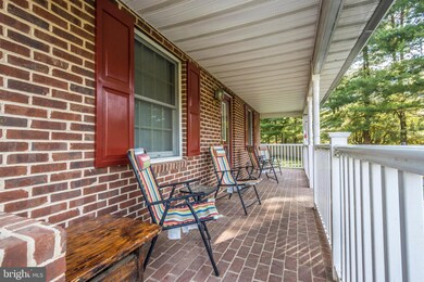 1931 Maplewood Dr, Hagerstown, MD 21740 - photo 2