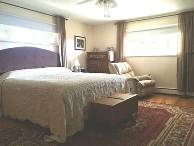 Master Bedroom. LARGE master bedroom