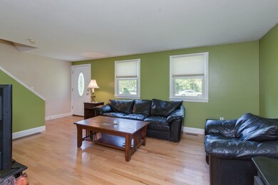 109 Kimball Hill Rd unit B, Hudson, NH 03051 - photo 5