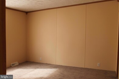 75 Circle Dr, Columbia, PA 17512 - photo 4