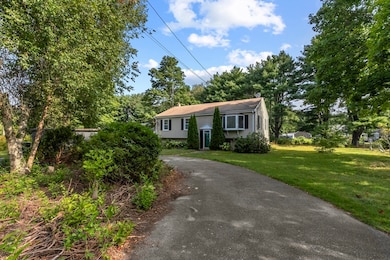 7 Blueberry Way, Marion, MA 02738 - photo 2