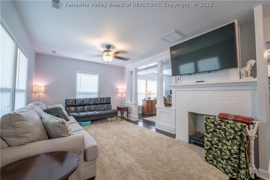 223 19th St, Dunbar, WV 25064 - photo 4