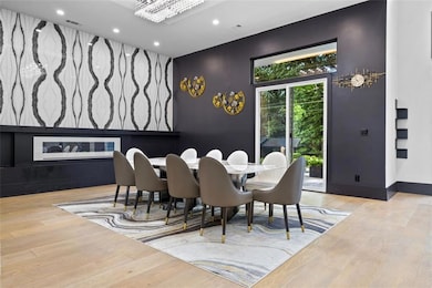 2401 Greenglade Rd NE, Atlanta, GA 30345 - photo 7