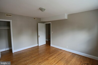 902 Allendale St, Baltimore, MD 21229 - photo 7