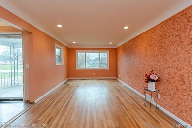 2307 Kenilworth Rd, Jackson, MI 49203 - photo 6