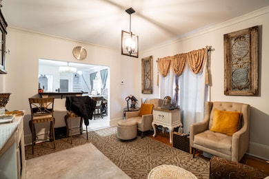 330 E Locust St, Milwaukee, WI 53212 - photo 3